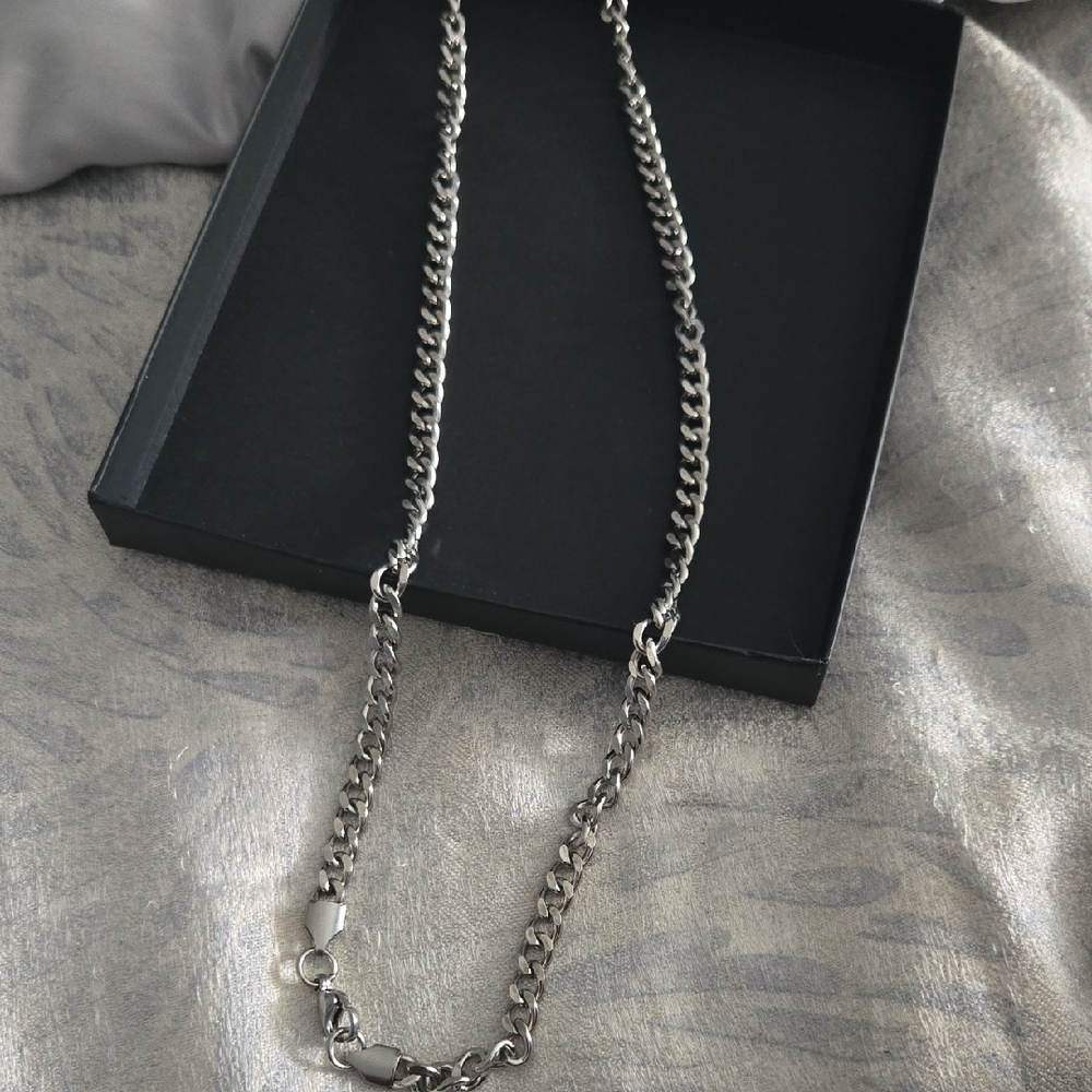 Silver Chain Necklace